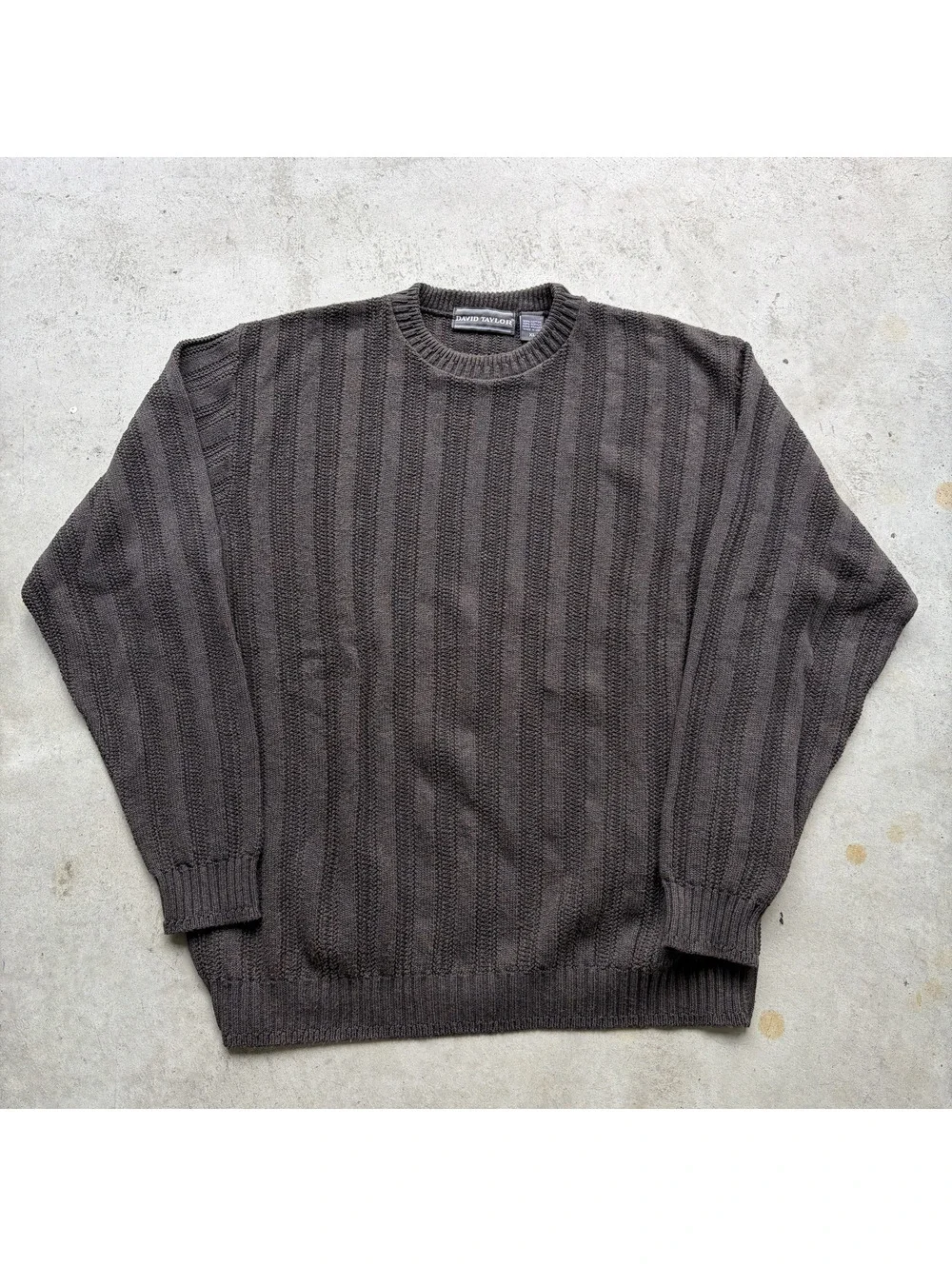 Vintage David Taylor Men's XL Brown Striped Knit Sweater
